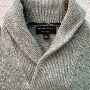 Banana Republic Men's Cowl Neck Sweater in Gray with Taupe undertones